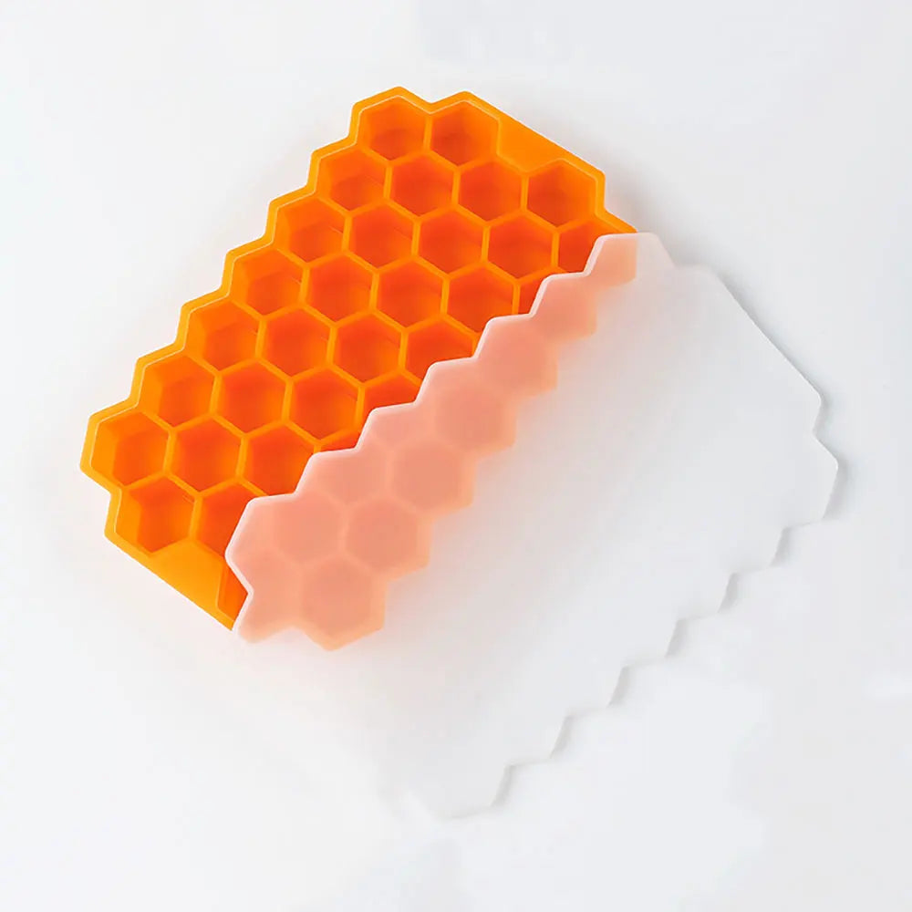 Honeycomb Silicone Ice Cube Tray with Lid – 37 Cavities